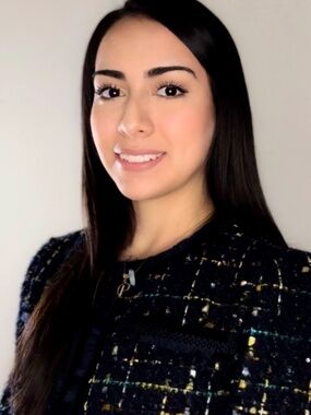 Meet your Posher, Lily